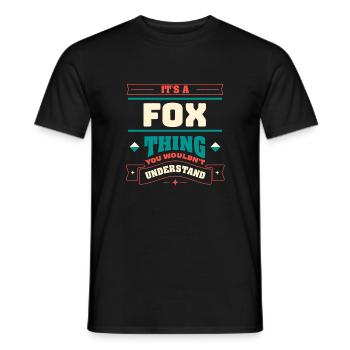 C’est un nom de famille de renard pour la famille - T-shirt homme - noir - Devant - AI Model Male 178 light (178cm)