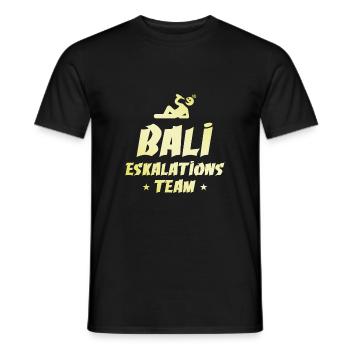 Bali Eskalation - Männer T-Shirt - Schwarz - Vorne - AI Model Male 178 light (178cm)