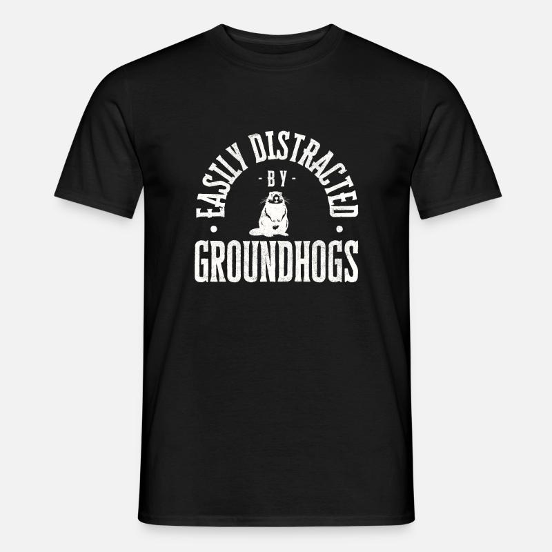 Easily distracted by groundhogs - Männer T-Shirt - Schwarz