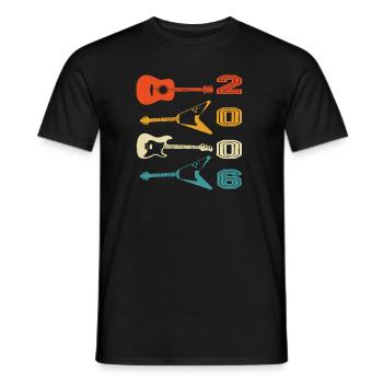 2006 Jahrgang geboren Gitarrist Gitarre Geburtstag - Männer T-Shirt - Schwarz - Vorne - AI Model Male 178 light (178cm)