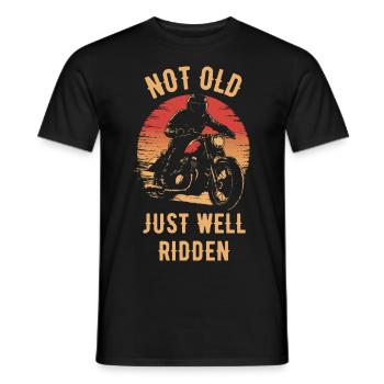Motorrad Vintage Pensionär Rentner - Männer T-Shirt - Schwarz - Vorne - AI Model Male 178 light (178cm)