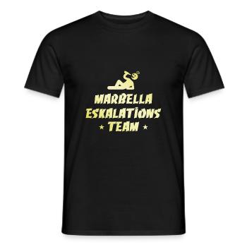 Marbella Eskalation - Männer T-Shirt - Schwarz - Vorne - AI Model Male 178 light (178cm)