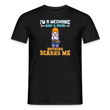 I'm A Mechanic And A Mom Nothing Scares Me - Männer T-Shirt - Schwarz - Vorne - AI Model Male 178 light (178cm)