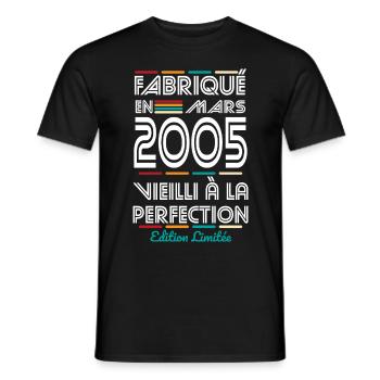 Anniversaire 20 ans - Fabriqué en Mars 2005 - T-shirt homme - noir - Devant - AI Model Male 178 light (178cm)