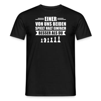 Schach Einer von uns spielt besser als du - Männer T-Shirt - Schwarz - Vorne - AI Model Male 178 light (178cm)