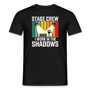Équipe de scène Je travaille dans l’ombre Coulisses Humour - T-shirt homme - noir - Devant - AI Model Male 178 light (178cm)