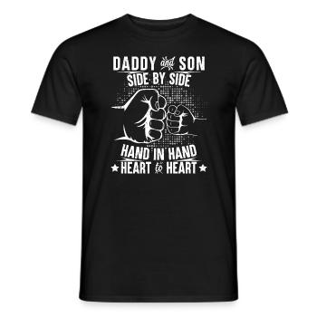 Daddy and son heart to heart - Männer T-Shirt - Schwarz - Vorne - AI Model Male 178 light (178cm)