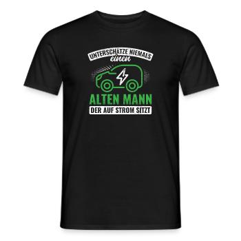 Elektroauto E-Auto Auto - Männer T-Shirt - Schwarz - Vorne - AI Model Male 178 light (178cm)