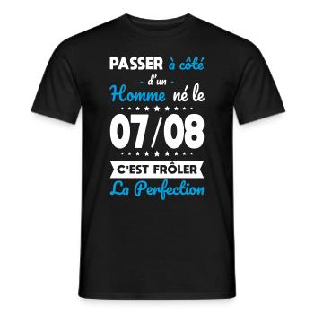 Anniversaire - Né le 7 Août Frôler perfection - T-shirt homme - noir - Devant - AI Model Male 178 light (178cm)
