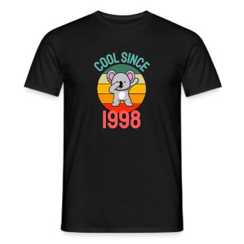 Cool seit 1998 Retro Dabbing Koala 24. Geburtstag - Männer T-Shirt - Schwarz - Vorne - AI Model Male 178 light (178cm)