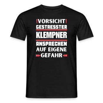 Gestresster Klempner nicht ansprechen! - Männer T-Shirt - Schwarz - Vorne - AI Model Male 178 light (178cm)