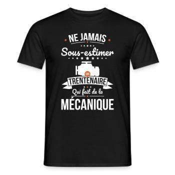 Sous-estimer trentenaire qui fait de la mécanique - T-shirt homme - noir - Devant - AI Model Male 178 light (178cm)