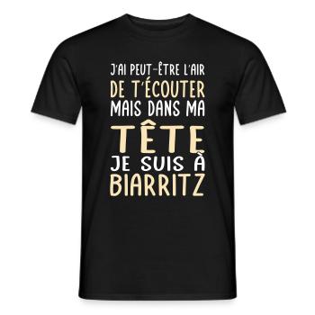 Dans ma tête je suis à Biarritz - Cadeau humour - T-shirt homme - noir - Devant - AI Model Male 178 light (178cm)