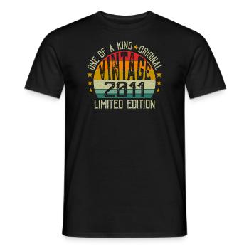 Jahrgang Jahrgang 2011 Retro Geburtstagsgeschenk 2011 - Männer T-Shirt - Schwarz - Vorne - AI Model Male 178 light (178cm)