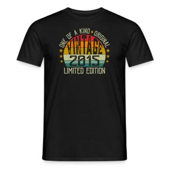 Jahrgang Jahrgang 2015 Retro Geburtstagsgeschenk 2015 - Männer T-Shirt - Schwarz - Vorne - AI Model Male 178 light (178cm)