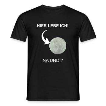 Ich lebe hinter dem Mond - Männer T-Shirt - Schwarz - Vorne - AI Model Male 178 light (178cm)