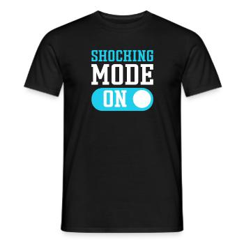 Mode choc activé. Nettoyeur de piscine. Pool Guy - T-shirt homme - noir - Devant - AI Model Male 178 light (178cm)