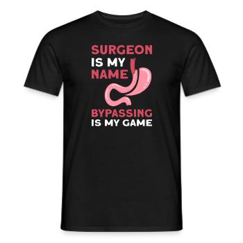 Chirurg Ist Mein Name, Bypassing Ist Mein Spiel. - Männer T-Shirt - Schwarz - Vorne - AI Model Male 178 light (178cm)