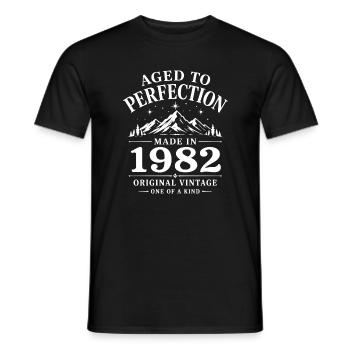 1982 Anniversary 44 Years Retro Vintage 1982 - Men's T-Shirt - black - Front - AI Model Male 178 light (178cm)