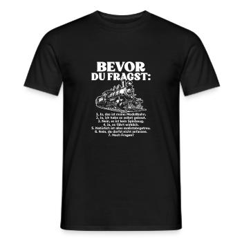Bevor Du Fragst Modellbahn Selbst Gebaut Maßstab - Männer T-Shirt - Schwarz - Vorne - AI Model Male 178 light (178cm)