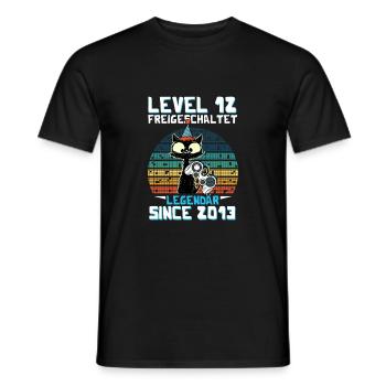 Level 12 Freigeschaltet Legendär Seit 2013 - Männer T-Shirt - Schwarz - Vorne - AI Model Male 178 light (178cm)