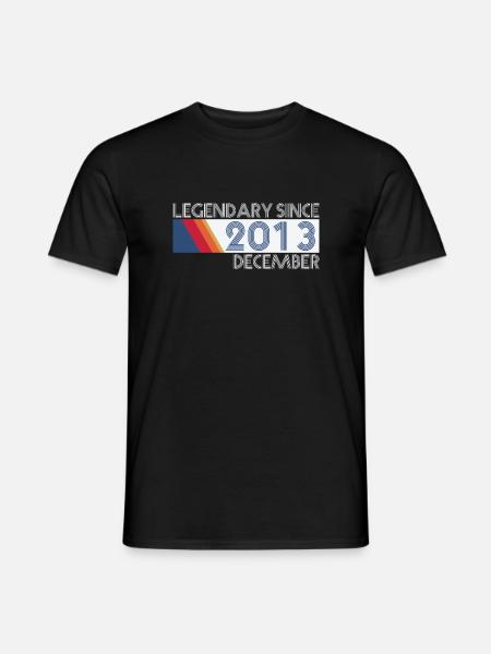 Retro SiFi Legendary since December 2013 - Birth - Men's T-Shirt - black