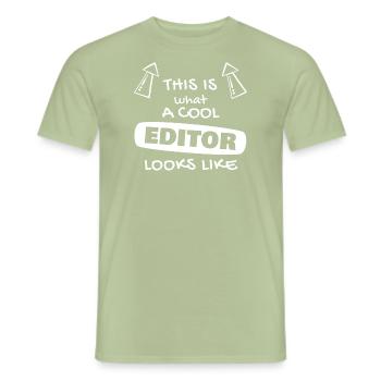 Cadeau d’éditeur cool - T-shirt homme - vert sauge - Devant - AI Model Male 178 light (178cm)