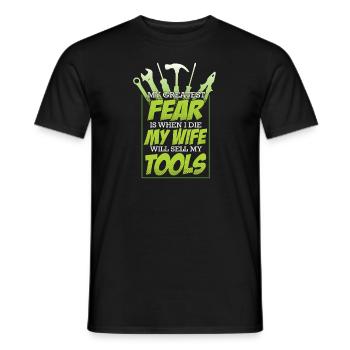 Handwerker Angst Frau verkauft mein Werkzeug - Männer T-Shirt - Schwarz - Vorne - AI Model Male 178 light (178cm)