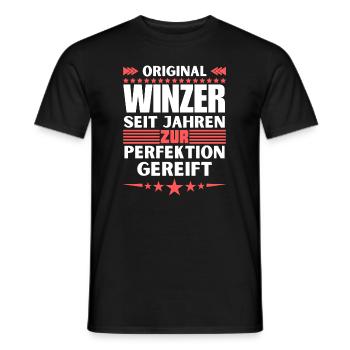 Winemakers matured to perfection - Men's T-Shirt - black - Front - AI Model Male 178 light (178cm)