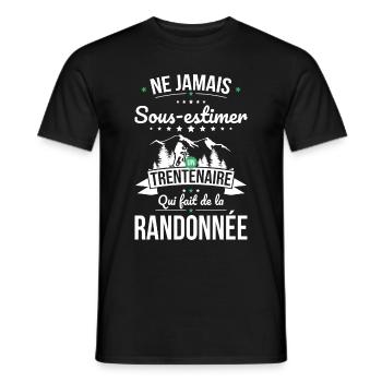Sous-estimer trentenaire qui fait de la randonnée - T-shirt homme - noir - Devant - AI Model Male 178 light (178cm)
