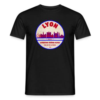 Lyon Vintage Skyline Aufnäher - Männer T-Shirt - Schwarz - Vorne - AI Model Male 178 light (178cm)