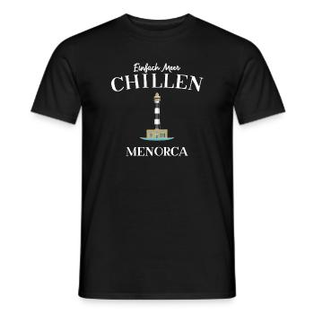 Meer Chillen, Menorca, Balearen - Männer T-Shirt - Schwarz - Vorne - AI Model Male 178 light (178cm)