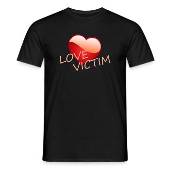 VICTIME D’AMOUR - T-shirt homme - noir - Devant - AI Model Male 178 light (178cm)