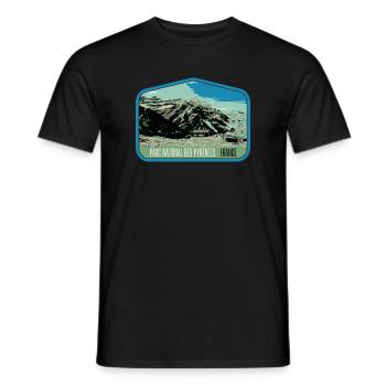 Écusson Paysage Pyrénées : Nature Authentique - T-shirt homme - noir - Devant - AI Model Male 178 light (178cm)