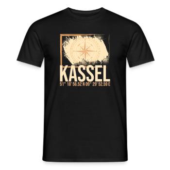 Kassel Koordinaten - Männer T-Shirt - Schwarz - Vorne - AI Model Male 178 light (178cm)