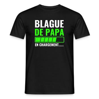 Papas Witz wird geladen - Männer T-Shirt - Schwarz - Vorne - AI Model Male 178 light (178cm)