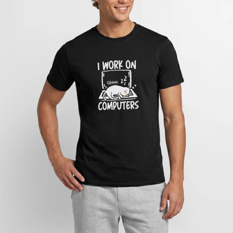 I work on computers Männer T-Shirt