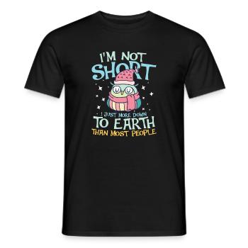 i m not short i m just more down to earth owl - Männer T-Shirt - Schwarz - Vorne - AI Model Male 178 light (178cm)