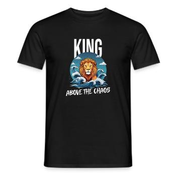 Majestätischer Löwenkopf mit Wasserrauschen - Männer T-Shirt - Schwarz - Vorne - AI Model Male 178 light (178cm)