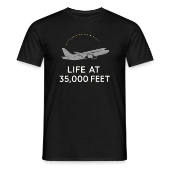 Hôtesse de l’air Personnel navigant commercial Life Aviation - T-shirt homme - noir - Devant - AI Model Male 178 light (178cm)