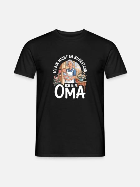 I'm not retired I'm grandma funnier - Men's T-Shirt - black