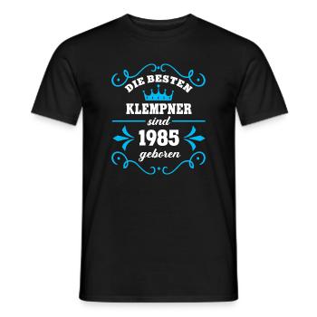 Birthday 1985 Plumber Colleague Plumbing Geb - Men's T-Shirt - black - Front - AI Model Male 178 light (178cm)