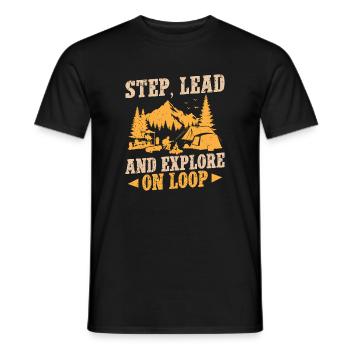 Girl Scout Leader Step Lead & Explore Scout - Männer T-Shirt - Schwarz - Vorne - AI Model Male 178 light (178cm)