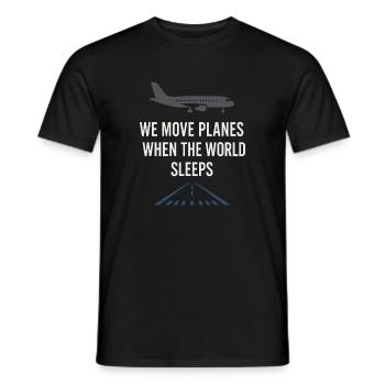 Nachtschichtrampe Des Bodenpersonals Am - Männer T-Shirt - Schwarz - Vorne - AI Model Male 178 light (178cm)