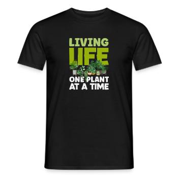 Living Life One Plant Gardener Garden - Men's T-Shirt - black - Front - AI Model Male 178 light (178cm)