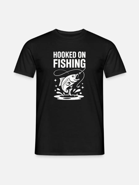 Hooked On Fishing - Angler Spruch - Men's T-Shirt - black