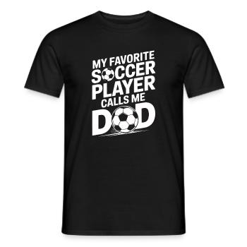 Mein Lieblingsfußballer nennt mich Papa - Männer T-Shirt - Schwarz - Vorne - AI Model Male 178 light (178cm)