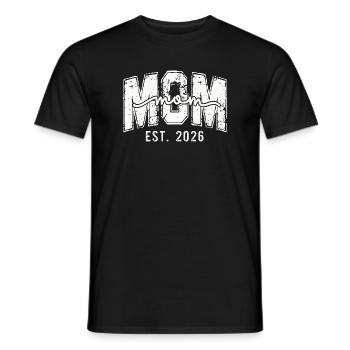 Mama Est. 2026 Design - Männer T-Shirt - Schwarz - Vorne - AI Model Male 178 light (178cm)