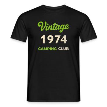 Vintage 1974 – Année de naissance rétro du Camping Club - T-shirt homme - noir - Devant - AI Model Male 178 light (178cm)