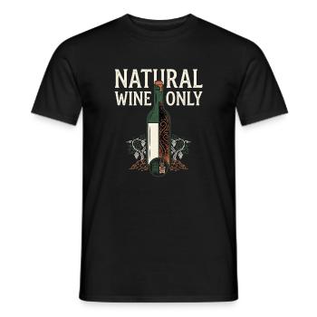 Natural Wine Only - Männer T-Shirt - Schwarz - Vorne - AI Model Male 178 light (178cm)
